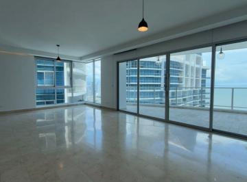 Apartamento de 3 habitaciones, Panamá · PH Pacific Village Linea Blanca