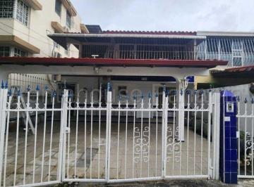 Casa de 3 habitaciones, Panamá · Se Vende Casa Duplex en Hato Pintado Gcea26 - 4905
