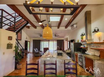 Casa de 4 habitaciones, San Lorenzo · Casa de 4 Hab en Venta con Vista Al Mar en 1.1 Hectáreas en Boca Chica, Chiriquí