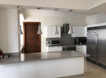 Apartamento de 3 habitaciones, Panamá · Venta de Apartamento en Santa Maria, 3 Rec, 215 m²