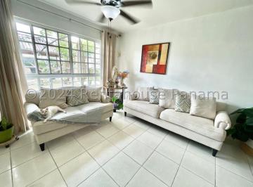 Casa de 3 habitaciones, Panamá · Venta de Casa en Villa Zaita