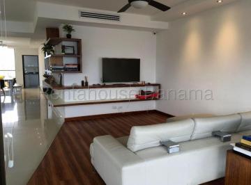 Apartamento de 3 habitaciones, Panamá · Venta de Comodo Apartamento con Línea Blanca Vista Al Mar en PH San Francisco Bay San Francisco