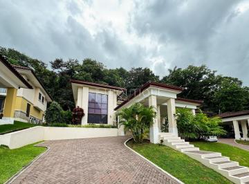 Casa de 4 habitaciones, Panamá · Venta y Alquiler de Residencia Modelo Lucía en Los Senderos de Camino de Cruces