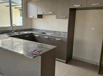 Casa · 130m² · 3 Recámaras · 2 Estacionamientos · Alquilo Casa en Costa Verde Montelimar