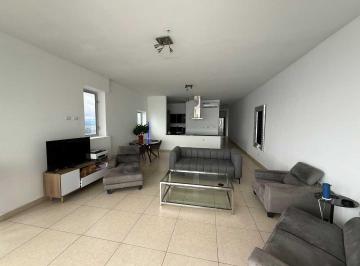 Apartamento · 141m² · 1 Recámara · 1 Estacionamientos · Alquiler de Apartamento en Balboa PH Rivage 141 m² Disp 1 Nov Jp