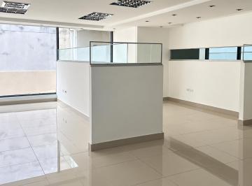 Oficina comercial · 120m² · 5 Estacionamientos · Oficina en Alquiler en Calle 50 | 120 m² | 5 Estacionamientos (Mz)