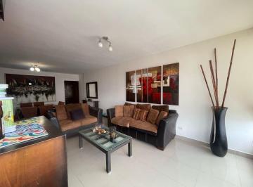 Apartamento · 93m² · 2 Recámaras · 1 Estacionamientos · Alquiler Apartamento Amoblado en San Francisco