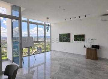 Apartamento de 4 habitaciones, Panamá · Venta de Impresionante Apartamento Semi - Amoblado en PH The Ivy Santa Maria | 253 m², 4 Rec.