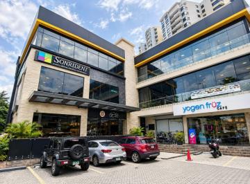 Local comercial · 190m² · 1 Recámara · 29 Estacionamientos · 🍽local Comercial en Alquiler | Plaza El Cangrejo $6.000 (Ab)