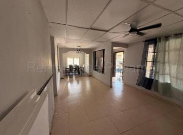 Casa de 3 habitaciones, Panamá · Alquiler Casa Cerro Viento