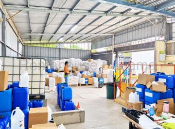 Bodega-Galpón-Depósito , Panamá · Alquiler de Galera en Parque Lefevre
