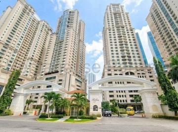 Apartamento de 4 habitaciones, Panamá · Apartamento de Dos Plantas Amoblado, de Lujo, de 4 Recámaras en Punta Pacífica