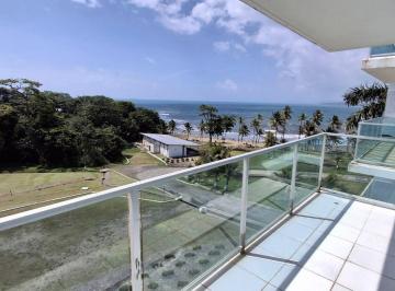 Apartamento de 2 habitaciones, Portobelo · Bala Beach. 89 m 2r 2b Balcon $149,400.00neg