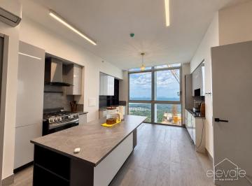 Apartamento · 253m² · 4 Recámaras · 2 Estacionamientos · The Ivy - Santa Maria (Alquiler)