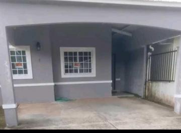 Casa · 120m² · 2 Recámaras · 2 Estacionamientos · Alquilo Casa en La Chorrera Barriada Costa Oeste