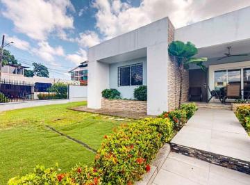 Casa de 4 habitaciones, Panamá · Venta de Espaciosa Casa con Terreno y Anexo - Camino Real de Betania