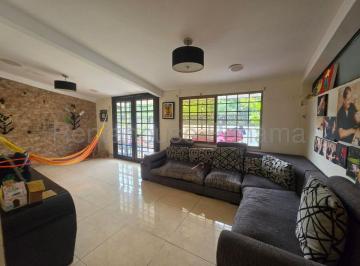 Casa de 3 habitaciones, Panamá · Vendo Casa en Altos de Panama Limajo