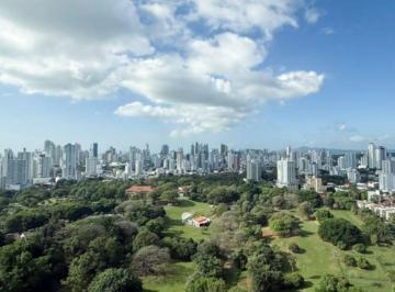 Apartamento de 2 habitaciones, Panamá · Exclusivo Apartamento en Venta con Vista Al Parque Omar - 170 m²