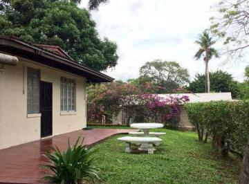Casa de 3 habitaciones, Panamá · Alquiler Casa Remodelada en Ancón 3rec Tc