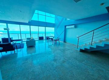 Apartamento · 218m² · 2 Recámaras · 2 Estacionamientos · Alquiler de Apartamento en PH Sky Residences - Av Balboa - Amob