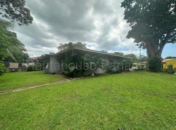 Casa de 4 habitaciones, Panamá · Venta de Hermosa Casa Unifamiliar en Albrook 26 - 8918gg