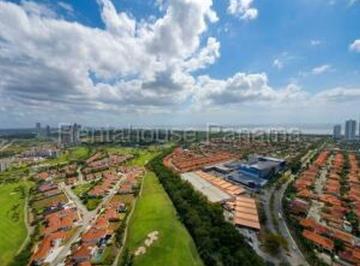 Apartamento de 3 habitaciones, Panamá · Santa María: Apartamento en Venta Oportunidad 215 m² Exclusividad, Vista y Precio!