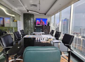 Oficina comercial , Panamá · Venta de Oficina en F&f Tower, Obarrio | 156 m²