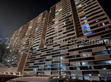 Apartamento de 2 habitaciones, Panamá · Apartamento en Venta en Condado del Rey