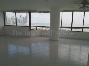 Apartamento de 3 habitaciones, Panamá · Venta de Apartamento en Av Balboa PH La Ensenada