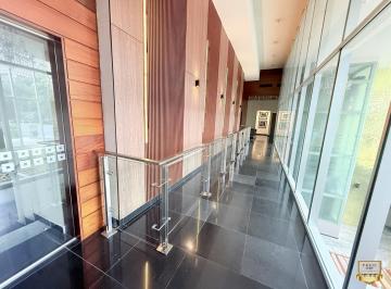 Oficina comercial · 74m² · 3 Recámaras · 1 Estacionamientos · Alquiler de Oficina en PH Denovo Obarrio