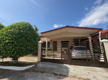 Casa · 260m² · 4 Recámaras · 2 Estacionamientos · Venta de Casa en Brisas del Golf