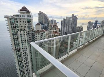 Apartamento de 2 habitaciones, Panamá · Venta Apartamento PH Dupont Vista Al Mar Remate Bancario 1,948 $/m²