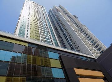 Apartamento de 3 habitaciones, Panamá · Espectacular Apartamento en Piso Alto con Vista Al Parque y Acabados de Lujo