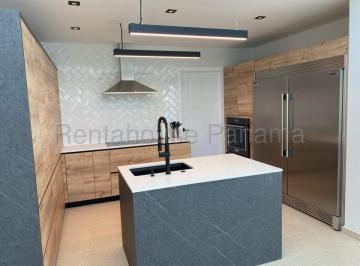 Casa de 3 habitaciones, Penonomé · Venta de Casa de Playa Amoblada en Bijao Cocle | 890 m², 3 Rec.