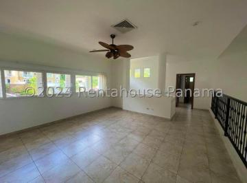 Casa de 4 habitaciones, Arraiján · Venta de Casa Dúplex con Línea Blanca en Tucan Country Club Panama Pacifico | 460 m², 4 Rec.