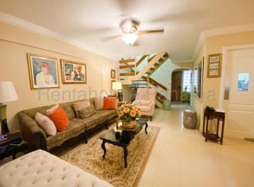 Casa de 3 habitaciones, Panamá · Venta de Casa Dúplex en Altos de Miraflores, Betania 25 - 8303gg