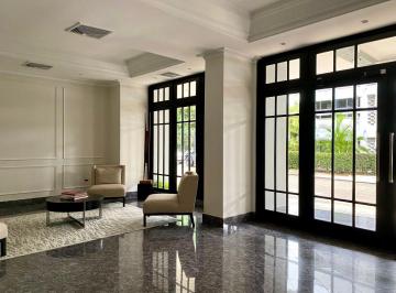 Apartamento de 4 habitaciones, Panamá · Vendo Apartamento en La Cresta