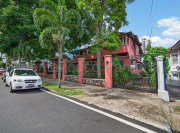 Casa de 1 habitación, Panamá · Venta de Casa Comercial en Bella Vista