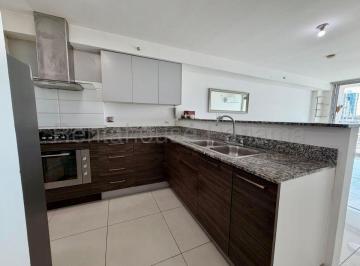 Apartamento de 3 habitaciones, Panamá · Alquiler de Apartamento PH Midpark - Linea Blanca