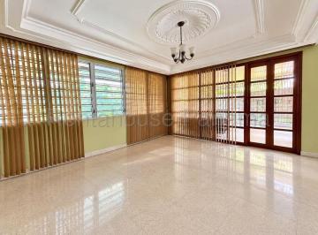 Casa de 4 habitaciones, Panamá · I3461grr Venta de Casa en El Carmen