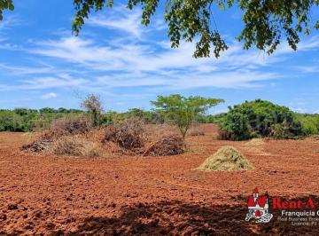 Terreno / Lote , Panamá · Terreno Agrícola en Venta en Los Santos Ys