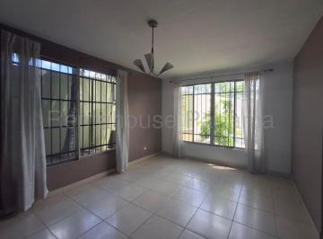 Casa de 3 habitaciones, Panamá · Vendo Casa de 296 m² en Condado del Rey Paseo Dorado 26 - 4734srz