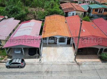 Casa de 3 habitaciones, Panamá · Venta de Casa en Villa Lucre