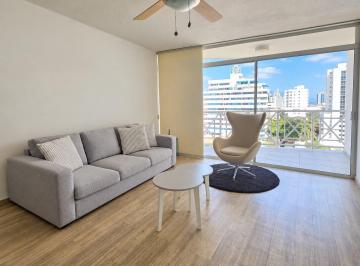 Apartamento de 2 habitaciones, Panamá · Alquiler de Apartamento Amueblado con Balcón en San Francisco