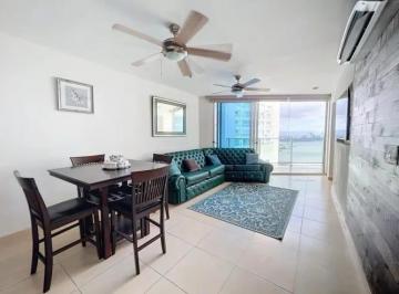 Apartamento · 99m² · 2 Recámaras · 1 Estacionamientos · Venta de Apartamento PH Oasis On The Bay 99 m² Piso Alto 2 Rec