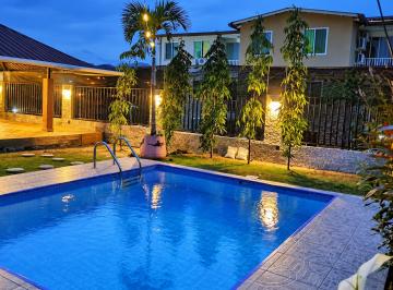 Casa · 400m² · 4 Recámaras · 2 Estacionamientos · Casa en Alquiler en Villa Zaita 4 Recámaras Piscina y 400 m² Mld