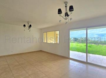 Casa de 3 habitaciones, La Chorrera · Casa en Brisas del Golf Villa Alta en Venta
