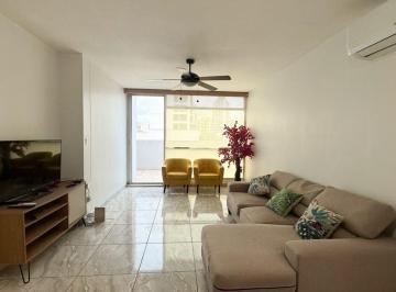 Apartamento de 2 habitaciones, Panamá · Tu Propio Espacio Al Aire Libre: Apartamento de Dos Recámaras con Terraza en El Cangrejo