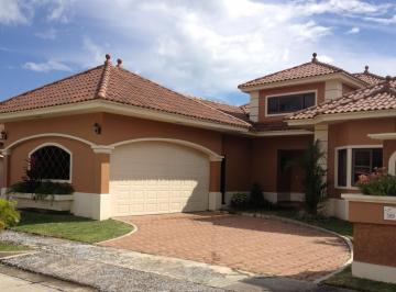 Una excelente oportunidad para adquirir una propiedad en una de las zonas reside · Venta de Casa a Estrenar en PH Sunset Coast, Costa Sur (13p)