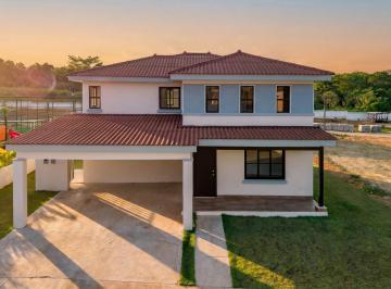 Casa · 315m² · 4 Recámaras · 2 Estacionamientos · En Venta Casas de 4 Recamaras | Arcadia Costa Verde | Jj